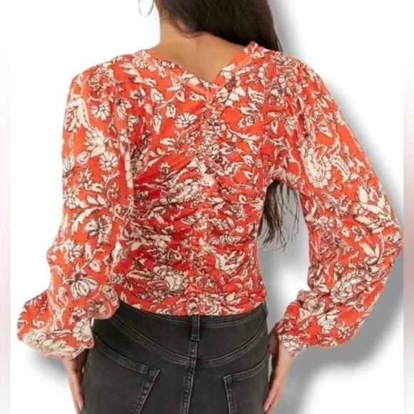 Free People Say the Word Top SMALL S Red Floral Peasant Sleeve Ruched Boho - Picture 2 of 10